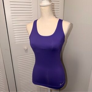 Nike Women's Vibrant Purple pro Dri-FIT Racerback Tank Size S (B1P43)